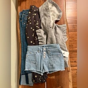 Bundle of 4 - Girls size 8